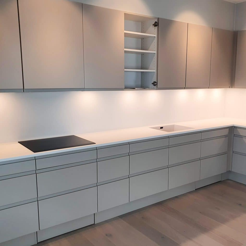 Corian 01 Referanser 14